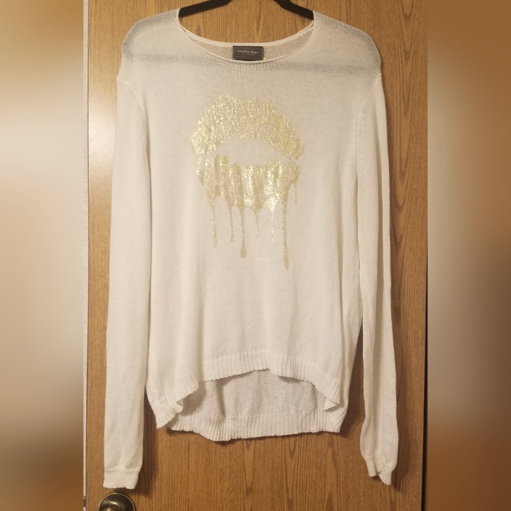 Wooden Ships Cream Sweater with Metallic Gold Lips